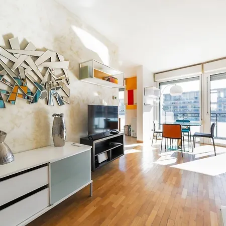 Rogoredo With Garage Apartment *
